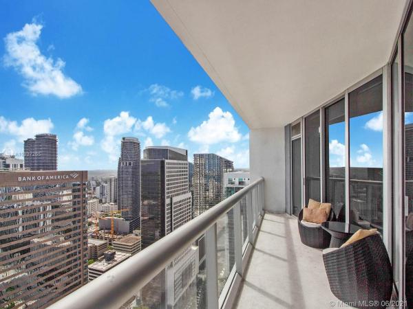 Icon Brickell Tower 2, 495 Brickell Ave #4407, Miami, Florida 33131, image 2