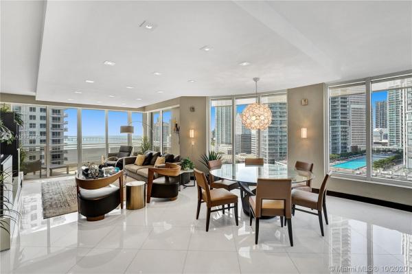 Carbonell, 901 Brickell Key Blvd #2104, Miami, Florida 33131, image 2