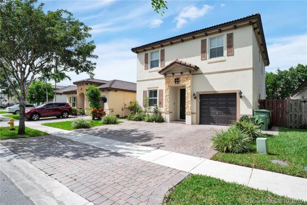 Atlantis At Oasis, 2291 NE 4th St, Homestead, Florida 33033, image 2