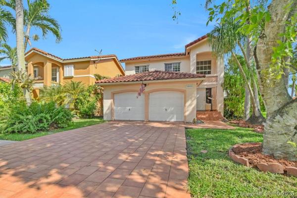 Charlestowne, 13903 SW 103rd Ln, The Hammocks, Florida 33186, image 2