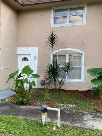 Tam O'Shanter Gardens, 7914 Kimberly Blvd #302, North Lauderdale, Florida 33068, image 2