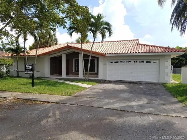 Loyola Estates, 10420 SW 20th St, University Park, Florida 33165, image 2