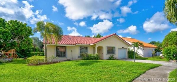 Timbers Of Boca, 21044 Black Maple Ln, Boca Raton, Florida 33428, image 2