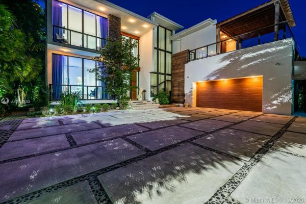 Mid Golf, 3300 Chase Ave, Miami Beach, Florida 33140, image 2