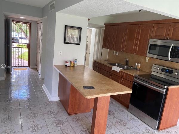 South Winds, 9390 W Flagler St #119A, Fountainebleau, Florida 33174, image 1