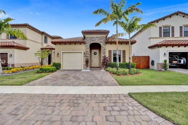 Barbados At Oasis, 117 NE 25th Ter, Homestead, Florida 33033, image 2