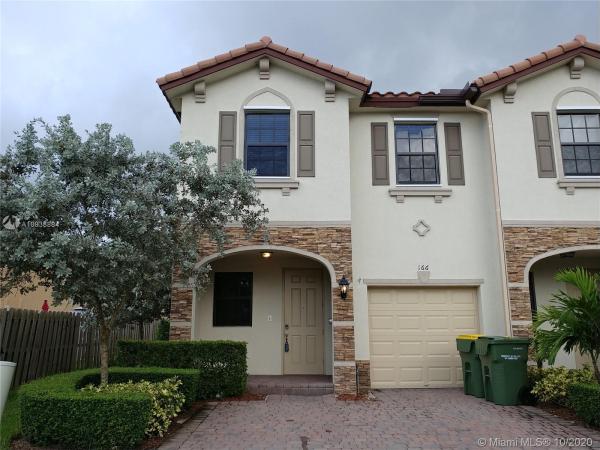Chateau At The Vineyards, 166 SE 37th Pl, Homestead, Florida 33033, image 2