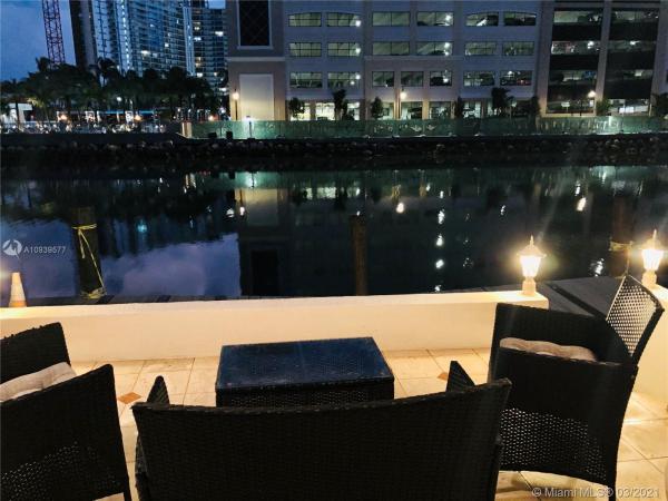 Poinciana Island Yacht & Racquet Club, 230 Poinciana Dr #310, Sunny Isles Beach, Florida 33160, image 2