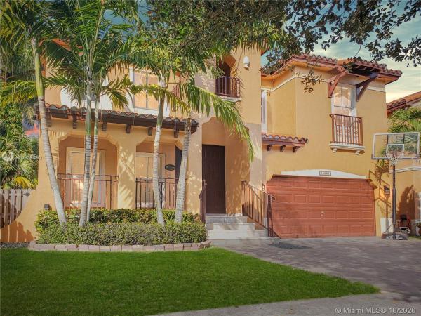 15541 SW 30th St, Unincorporated Dade County, Florida 33185, image 2