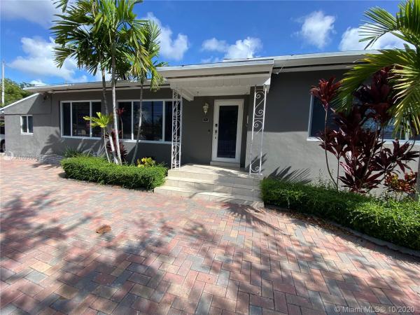 Glenroyal, 2441 NW 1st St, Miami, Florida 33125, image 2
