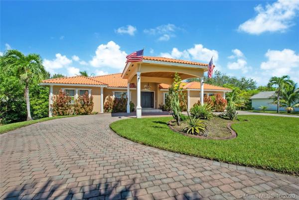 Old Cutler Omni Pines, 8395 SW 187th Ter, Cutler Bay, Florida 33157, image 2