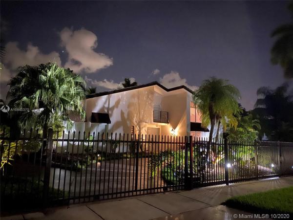 Tamiami Lakes, 13435 SW 20th Ter, Tamiami, Florida 33175, image 2