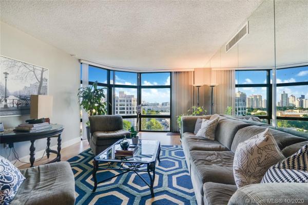 Bonavida, 20100 W Country Club Dr #1209, Aventura, Florida 33180, image 2