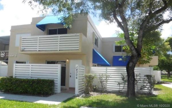 Arbor Courts, 14306 SW 97th Ln, The Hammocks, Florida 33186, image 2