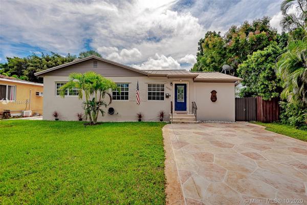 Greenwood Terrace, 6040 NW 40th St, Virginia Gardens, Florida 33166, image 2