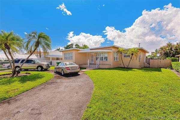 Tierra Alta, 130 SW 48th Ave, Miami, Florida 33134, image 2