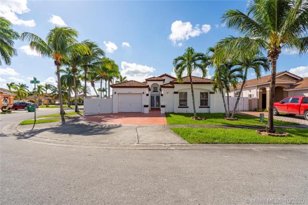 Shoma Homes At Tamiami, 1024 NW 130th Ave, Tamiami, Florida 33182, image 2