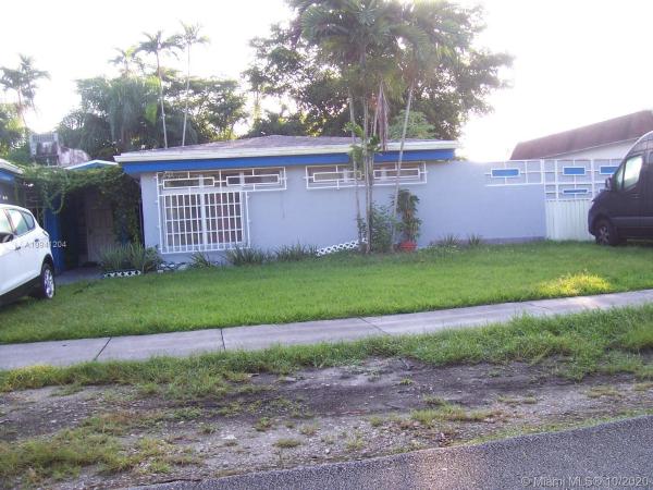 Heftler Homes Sunset Park, 8431 SW 102nd Ct, Kendall, Florida 33173, image 2