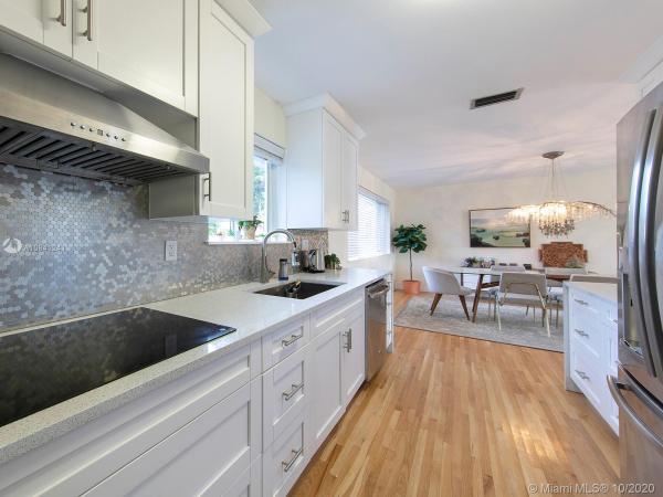 Griffing Biscayne Park Estates, 11801 NE 9th Ave, Biscayne Park, Florida 33161, image 2
