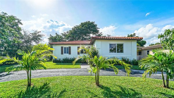 Flagler Street, 322 E Ponce De Leon Blvd, Coral Gables, Florida 33134, image 2
