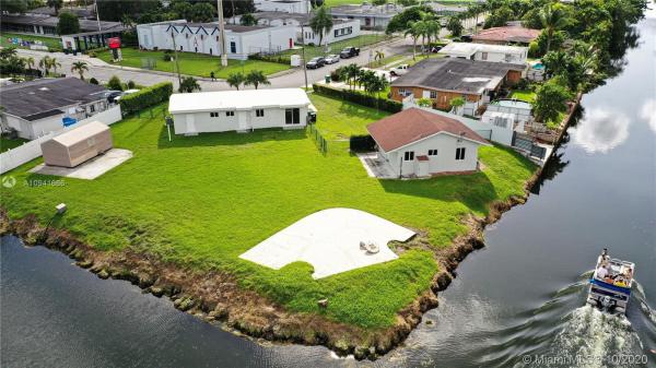 Westwood Lakes Residential, 5301 SW 112th Ct, Westwood Lakes, Florida 33165, image 2