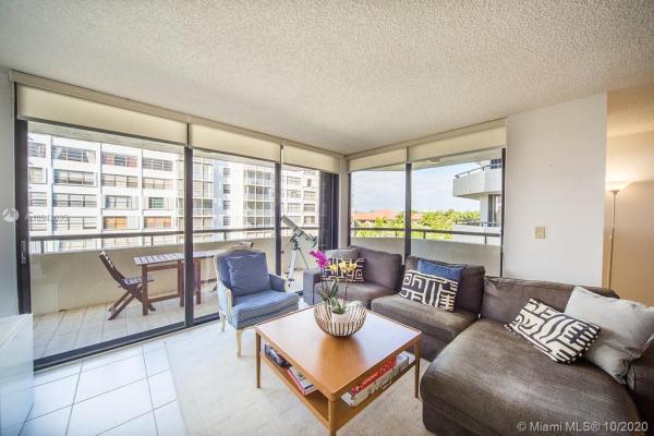 Ocean Lane Plaza, 170 Ocean Lane Dr #602, Key Biscayne, Florida 33149, image 2