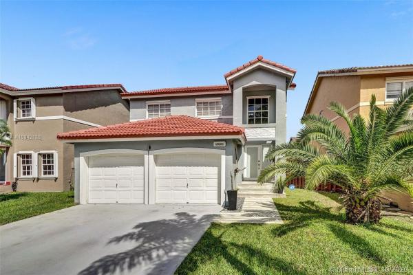 Charlestowne, 10121 SW 138th Ct, The Hammocks, Florida 33186, image 2
