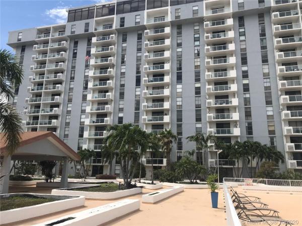 Sailboat Cay, 13499 Biscayne Blvd #1501, North Miami, Florida 33181, image 2