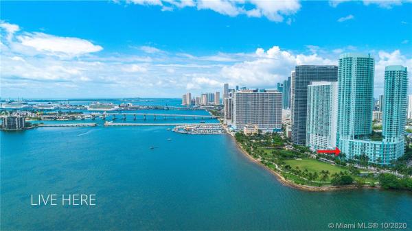Quantum On The Bay, 1900 N Bayshore Dr #503, Miami, Florida 33132, image 2