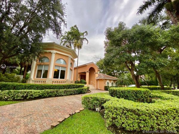 Cocoplum, 198 Isla Dorada Blvd, Coral Gables, Florida 33143, image 2