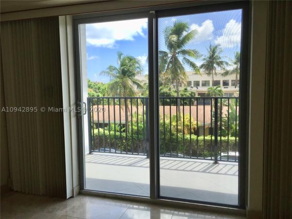 Parkview House, 1000 Michigan Ave #305, Miami Beach, Florida 33139, image 1