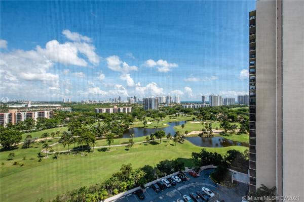 Coronado Tower 2, 20301 W Country Club Dr #1623, Aventura, Florida 33180, image 2