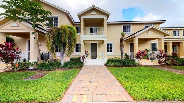Mandarin Lakes, 14210 SW 275th St #14210, Naranja, Florida 33032, image 2