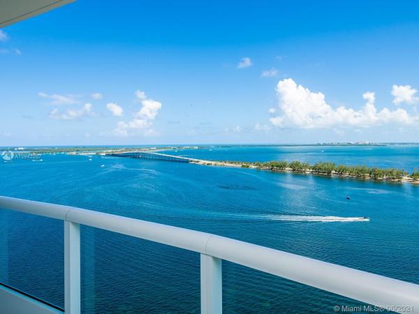 Bristol Tower, 2127 Brickell Ave #2702, Miami, Florida 33129, image 2