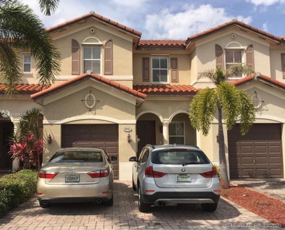 Ives Dairy Townhomes, 1051 NE 207th St, Ives Estates, Florida 33179, image 2