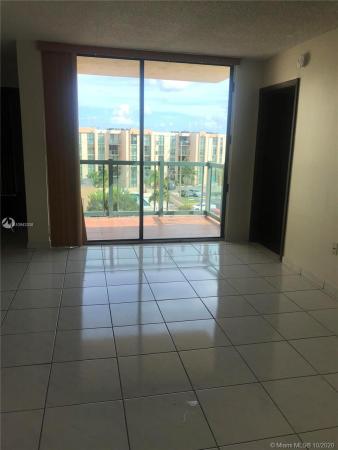International Towers, 2055 SW 122nd Ave #529, Tamiami, Florida 33175, image 2