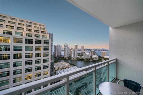 The Plaza On Brickell East, 950 Brickell Bay Dr #3002, Miami, Florida 33131, image 2