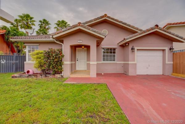 7631 SW 157th Ct, Unincorporated Dade County, Florida 33193, image 2