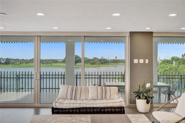 9350 Of Bay Harbor, 9350 W Bay Harbor Dr #6A, Bay Harbor Islands, Florida 33154, image 2