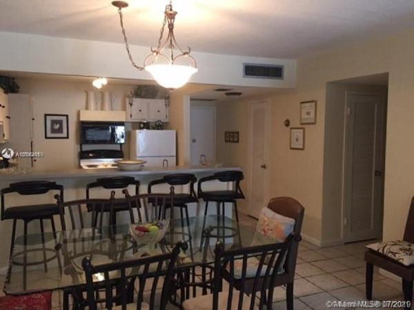 3725 S Ocean Dr #917, Hallandale Beach, Florida 33019, image 2