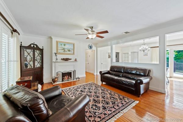 Riviera, 1438 Robbia Ave, Coral Gables, Florida 33146, image 2