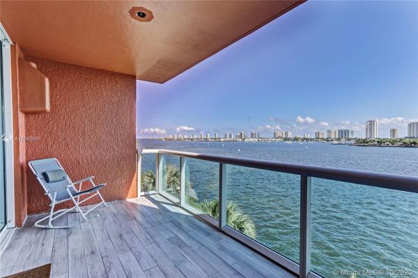 Marina Grande Club & Residences, 2640 Lake Shore Dr #415, Riviera Beach, Florida 33404, image 2