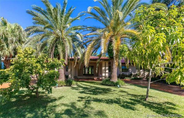 Tropical Isle Homes, 275 Harbor Dr, Key Biscayne, Florida 33149, image 2
