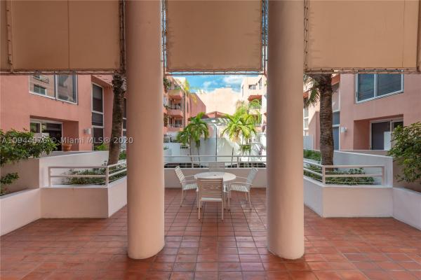 Grove Square, 2801 Florida Ave #209, Miami, Florida 33133, image 2