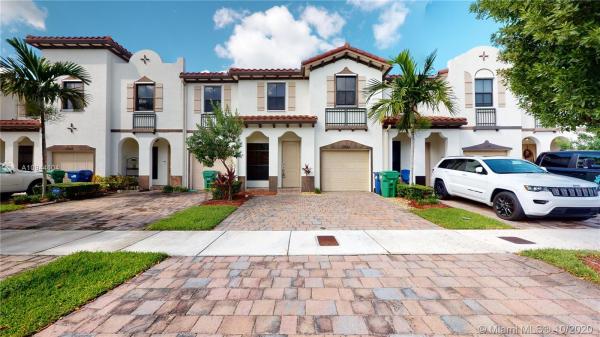 Venetian Parc, 17602 SW 153rd Ct, Richmond West, Florida 33187, image 2