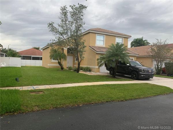 The Vineyards At Monarch Lakes, 3032 SW 139th Ave, Miramar, Florida 33027, image 2