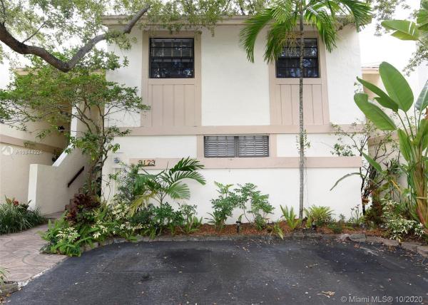 Shadywood Villas, 9139 SW 117th Ct #000, Kendall, Florida 33186, image 2