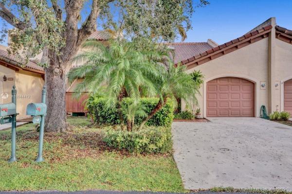 Kings Court West, 11439 SW 84th Ln #11439, Kendall, Florida 33173, image 2