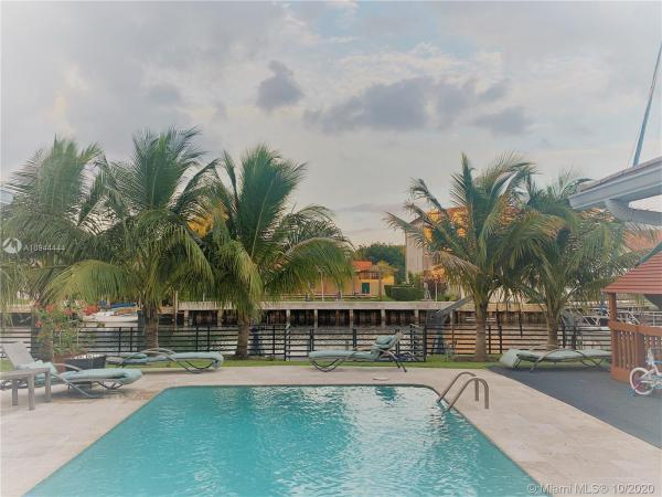 Keystone Island, 13095 Keystone Ter, North Miami, Florida 33181, image 2