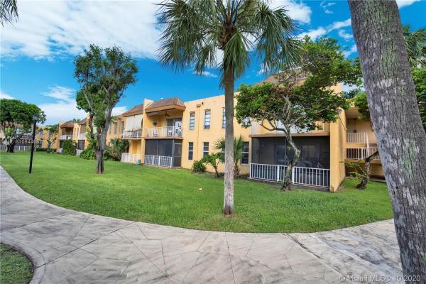 Kendall Heights, 13700 SW 62nd St #118, Kendale Lakes, Florida 33183, image 2